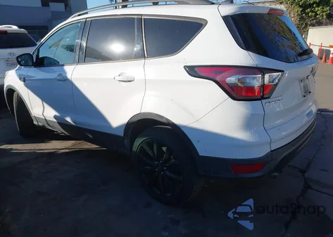 2017 Ford Escape Se z USA, uszkodzony, nr VIN 1FMCU0GD0HUD77387